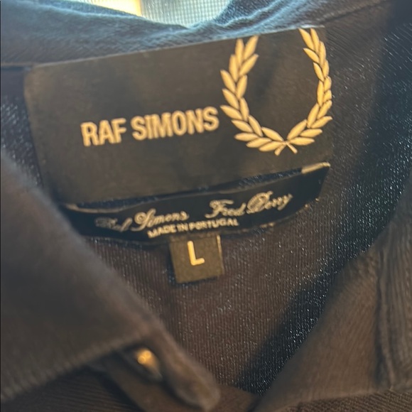 Fred Perry Black Polo Shirt - Picture 2 of 4